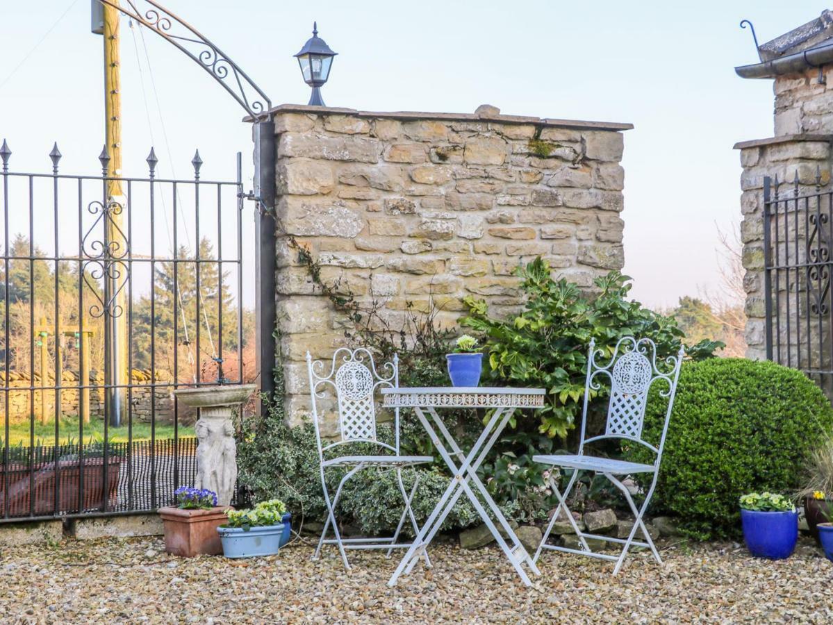 The Byre Villa Thirsk Bagian luar foto